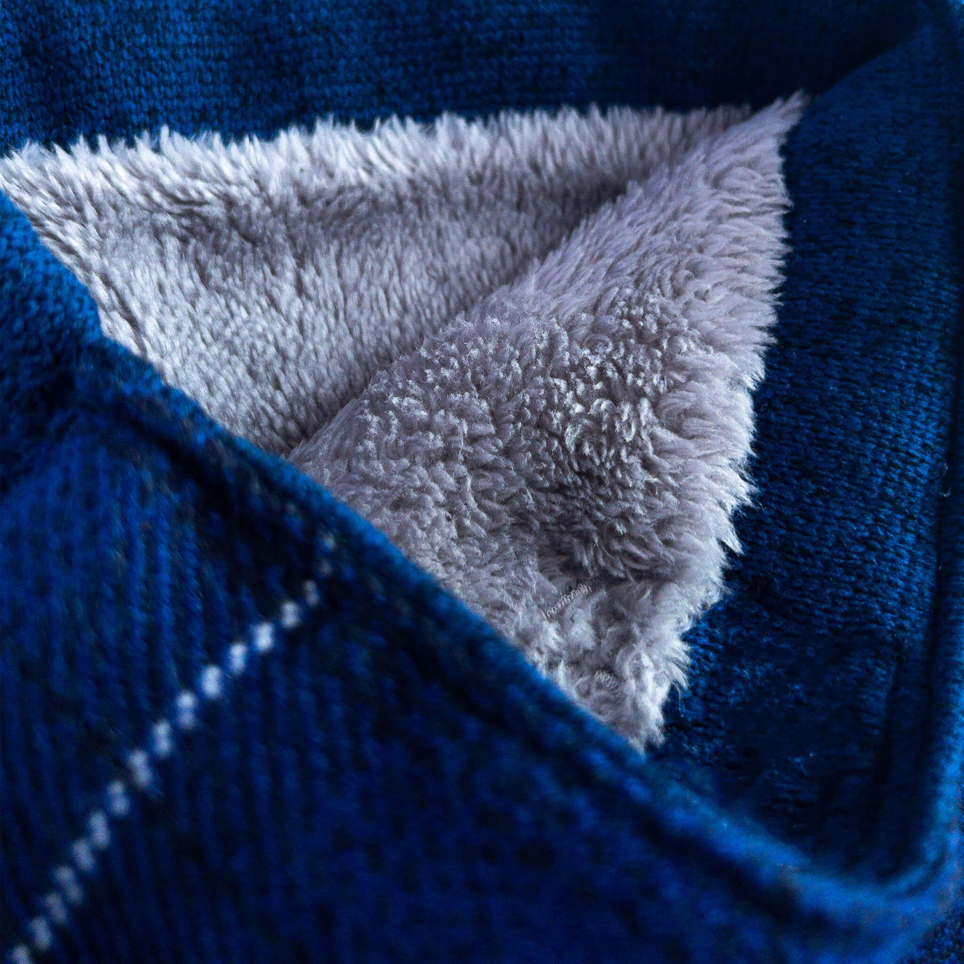 Blue/White/Black Lambs Wool Snood - GoodSnood